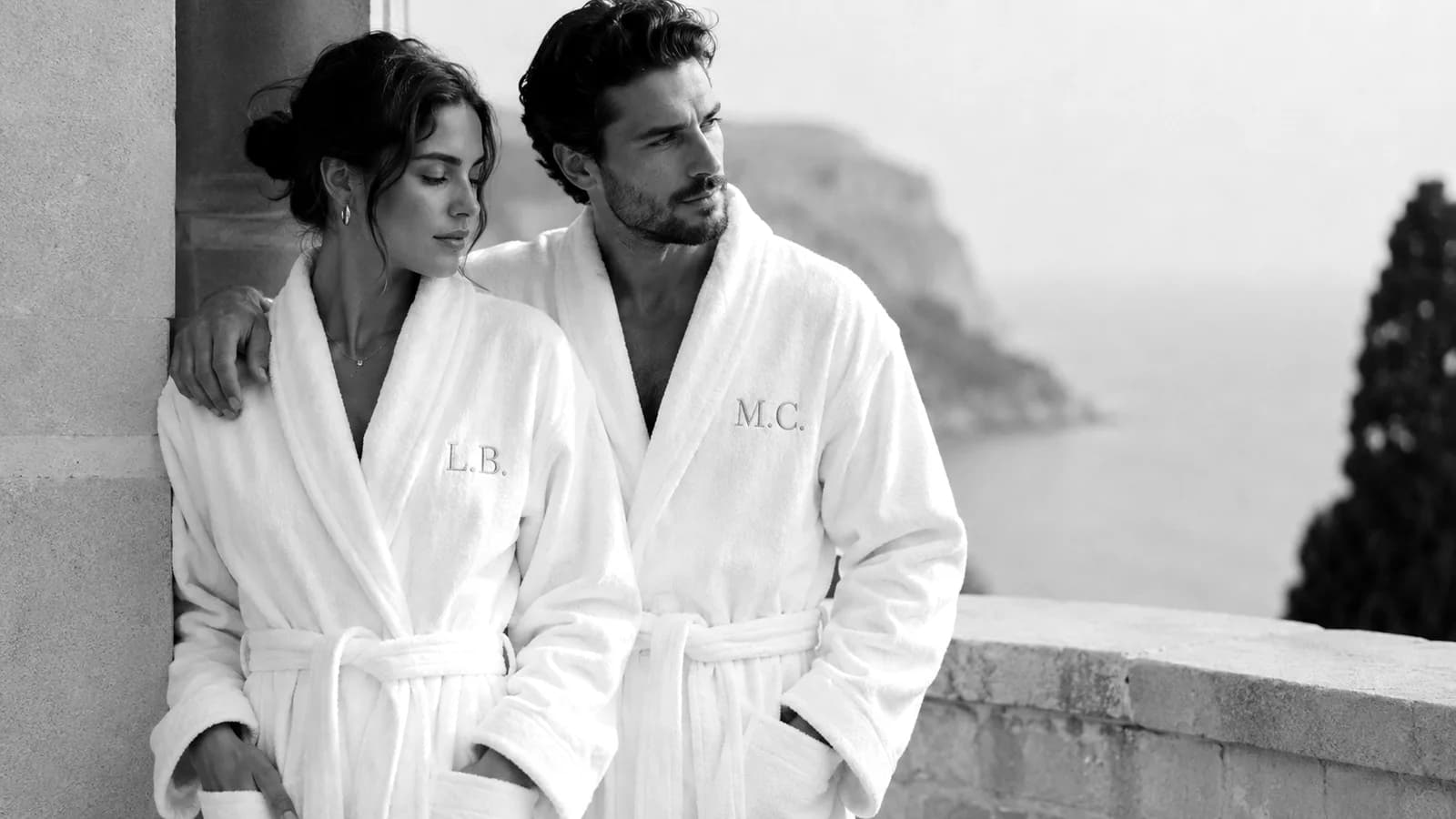 Peignoir brodé personnalisé pour homme et femme, initiales sur la poitrine