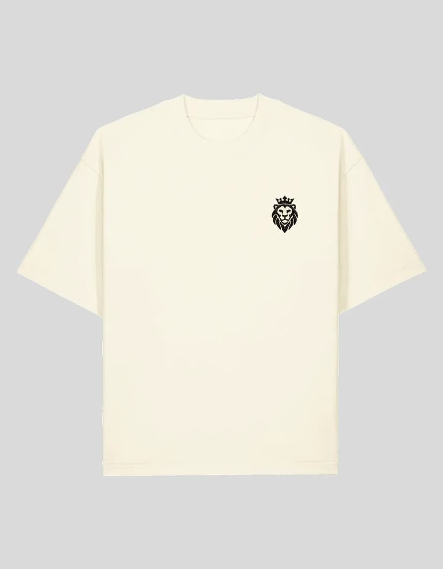 T-shirt personnalisé écru, écusson lion brodé côté cœur
